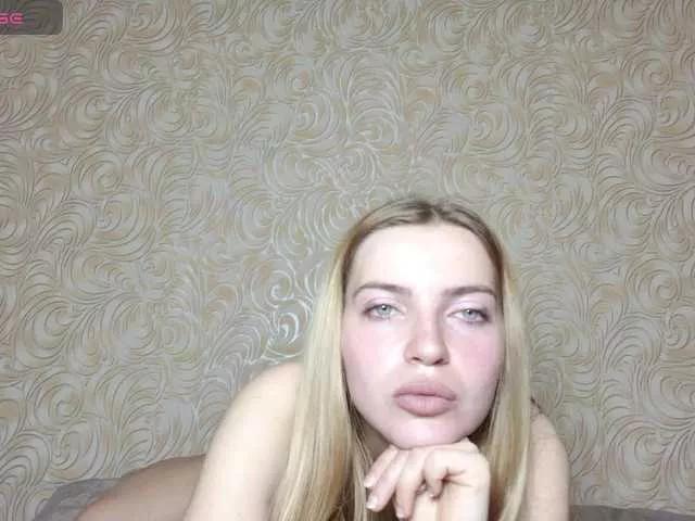 MonicaRosy on BongaCams 
