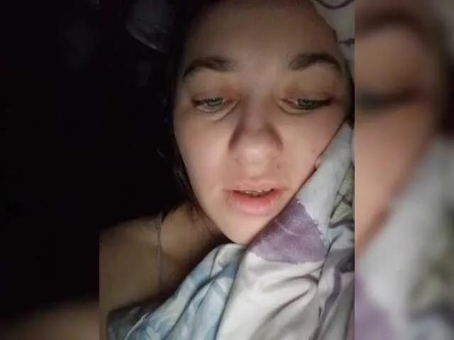 MoNiika on BongaCams 