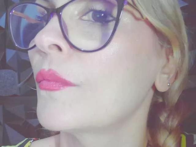Morenazaa on BongaCams 