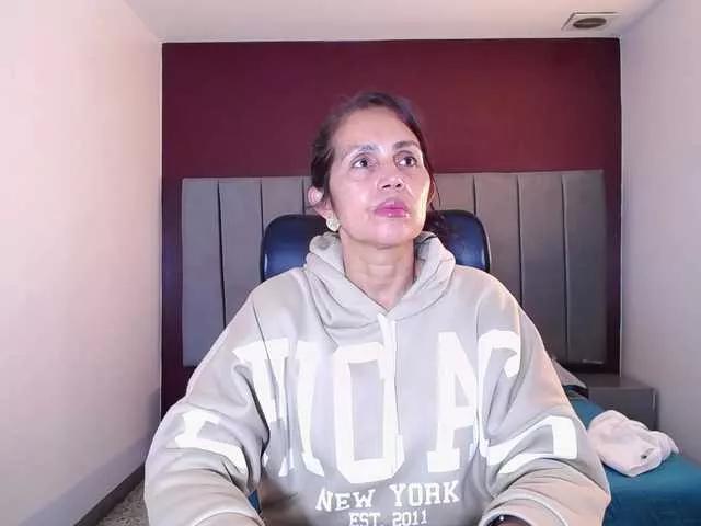moxa-hot on BongaCams 