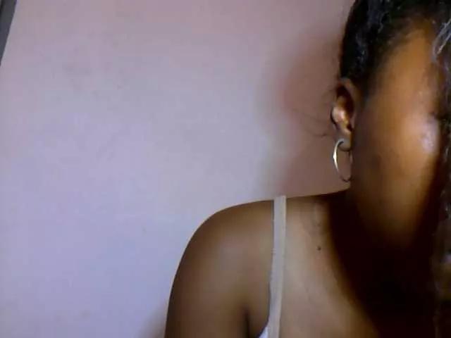 myah2 on BongaCams 