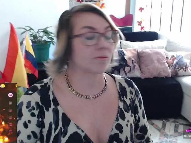 Myrnasexxx on BongaCams 