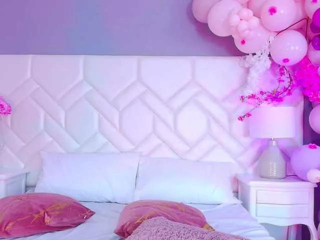 NinnaClark on BongaCams 