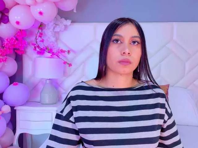 NinnaClark on BongaCams 