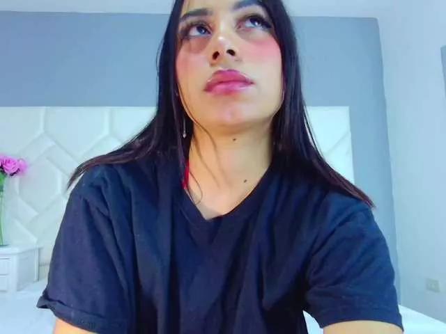 NinnaClark on BongaCams 