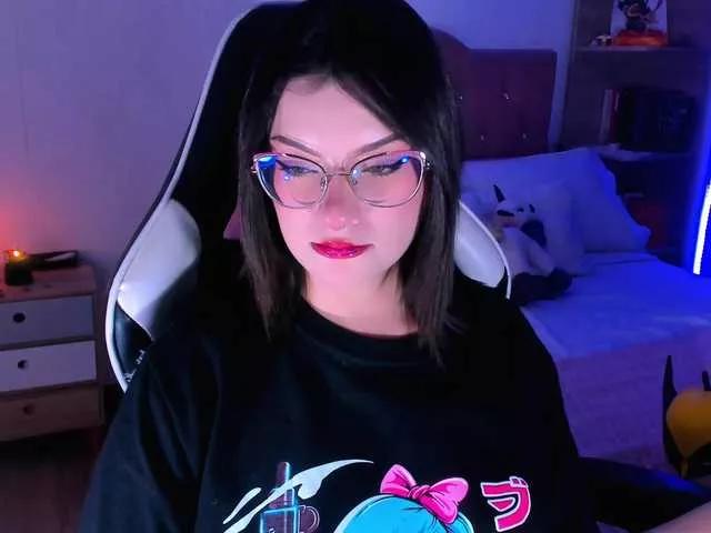 OphelianaRose on BongaCams 