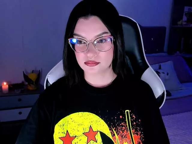 OphelianaRose on BongaCams 