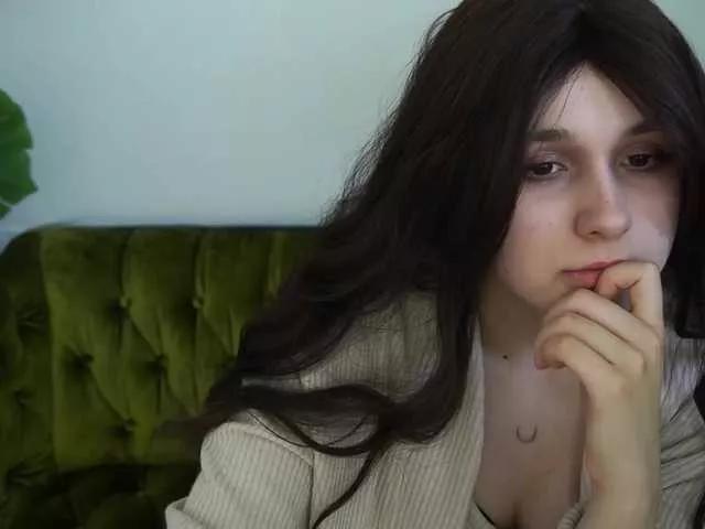 OpulentSiren on BongaCams 