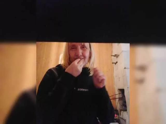 pautina100 on BongaCams 