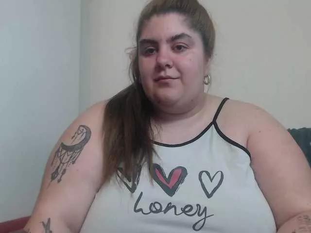 playful-allexys on BongaCams 
