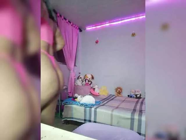 pocahontassex on BongaCams 