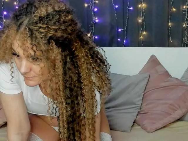 PollyHard on BongaCams 