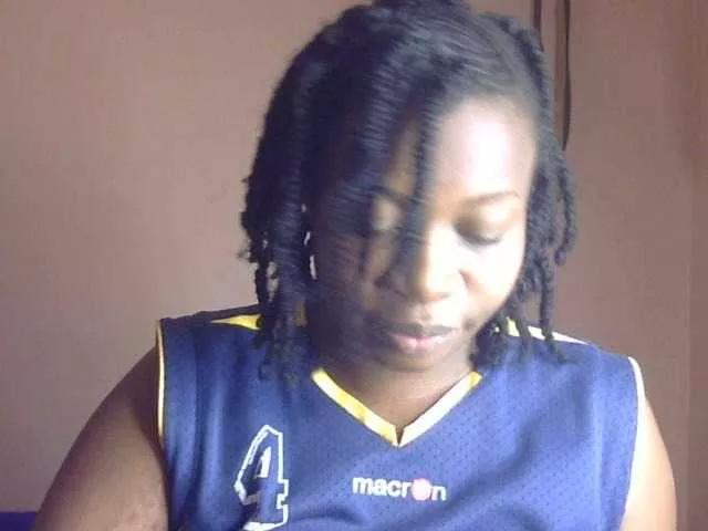 Pretty-horny on BongaCams 