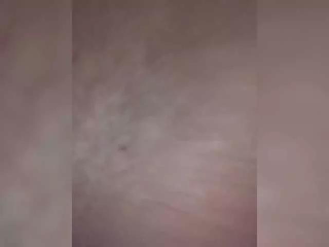 Prettyboy-13 on BongaCams 