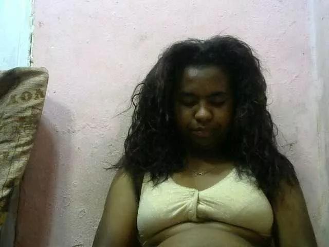 Queencamie on BongaCams 