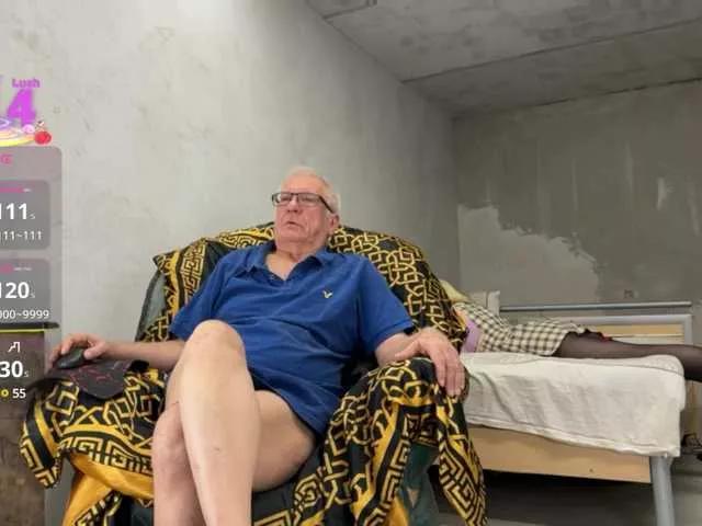 REDHOTPEPPERS on BongaCams 
