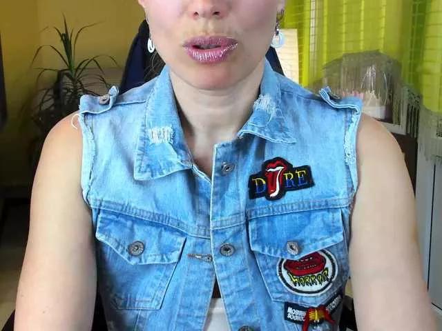 rocsi79 on BongaCams 