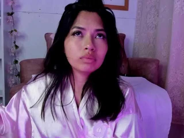 Rosielee on BongaCams 