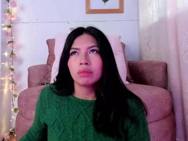Rosielee on BongaCams 