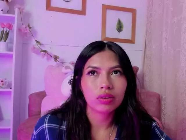 Rosielee on BongaCams 