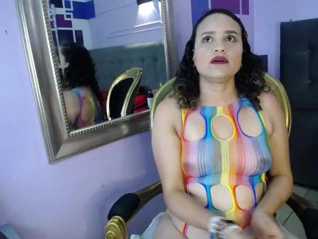 SafiroSky on BongaCams 