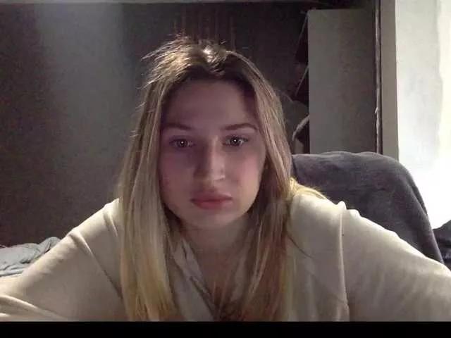 SaraKeyt on BongaCams 