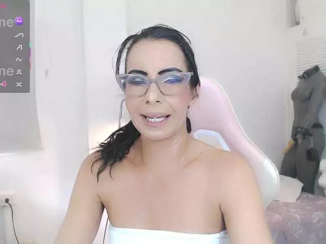 sasha-hot- on BongaCams 
