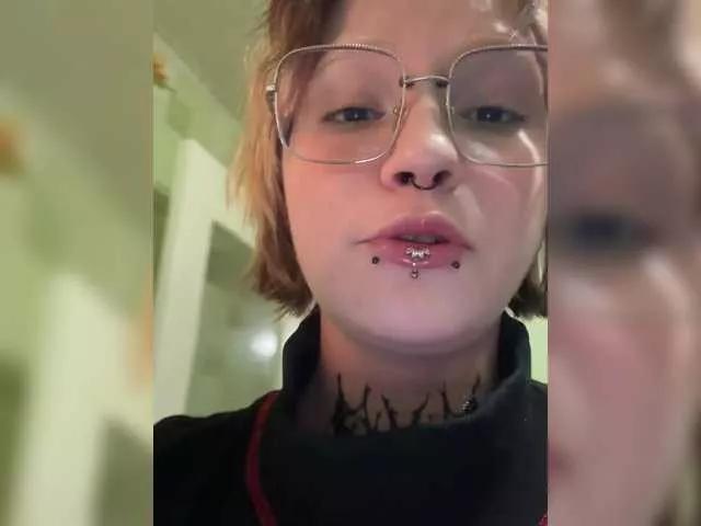 sashasextape2 on BongaCams 