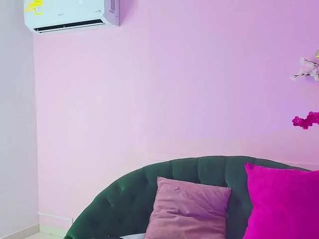 SCARLETTE04 on BongaCams 