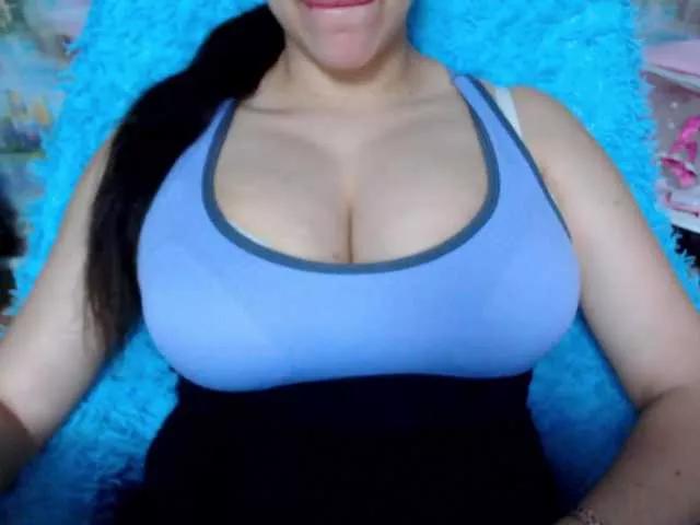 SeuHot on BongaCams 
