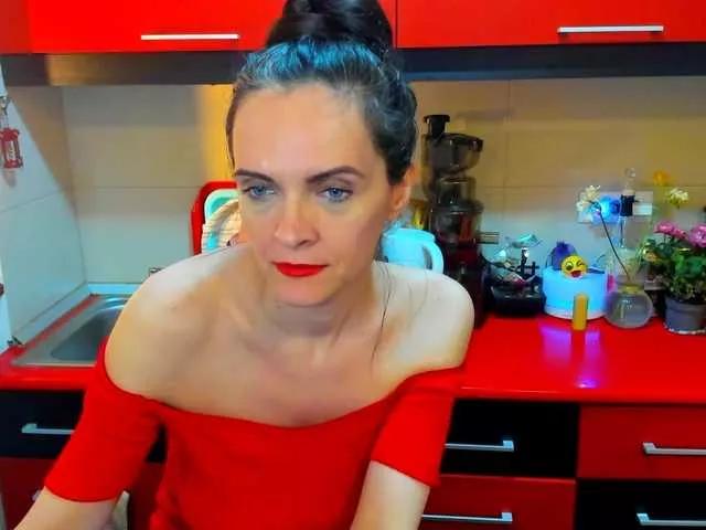 SexQueen11 on BongaCams 