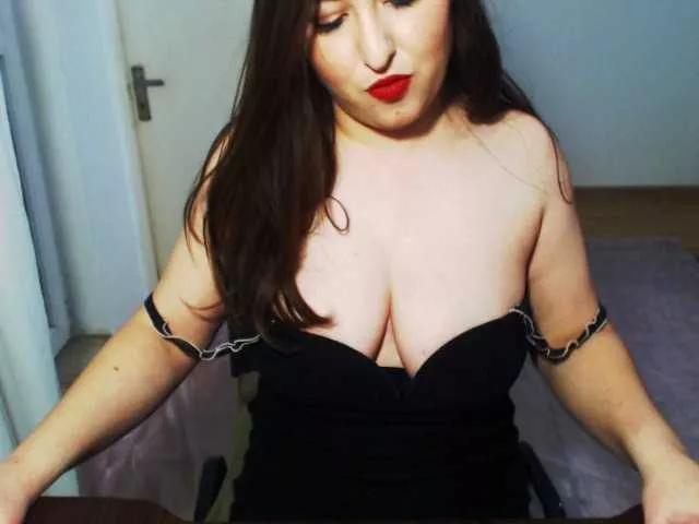 sexycaty1 on BongaCams 