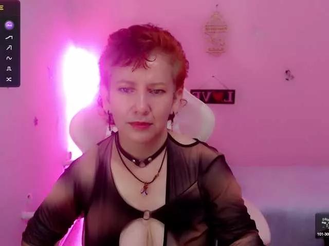 sharon-mom on BongaCams 