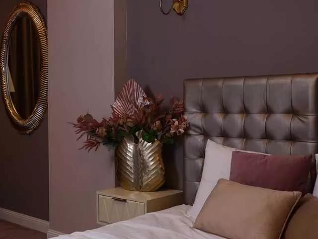 SharonStarr on BongaCams 