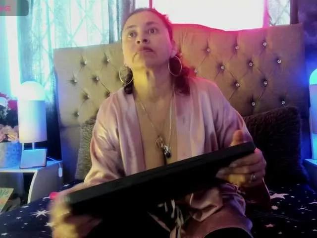 SheraMilf on BongaCams 