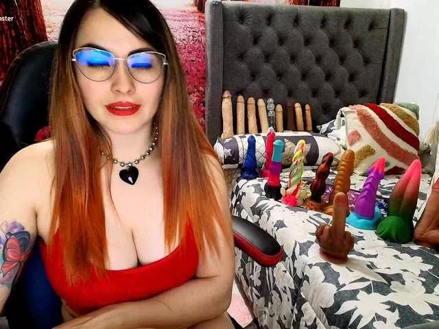 sofia23dirty on BongaCams 
