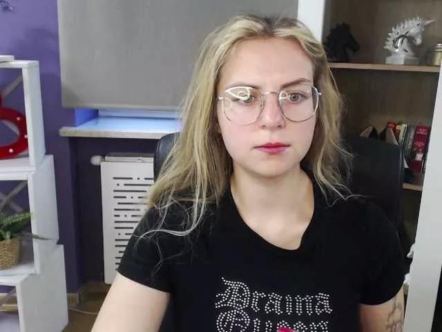 soft-zoey on BongaCams 