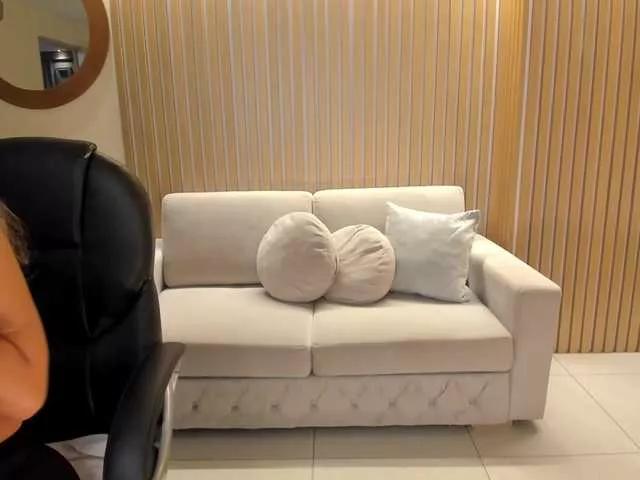 StacyEvans on BongaCams 