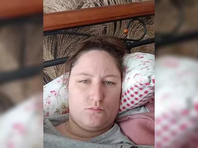 Suzanna3 on BongaCams 