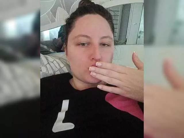 Suzanna3 on BongaCams 