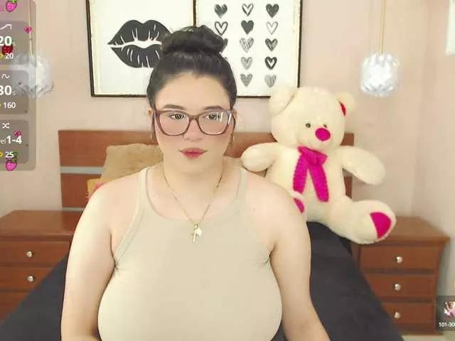 sweet-pink on BongaCams 