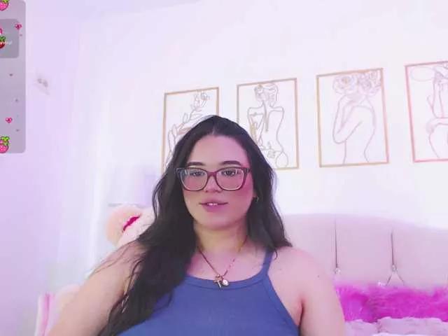 sweet-pink on BongaCams 