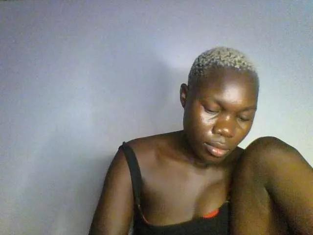 Sweetchocolate on BongaCams 