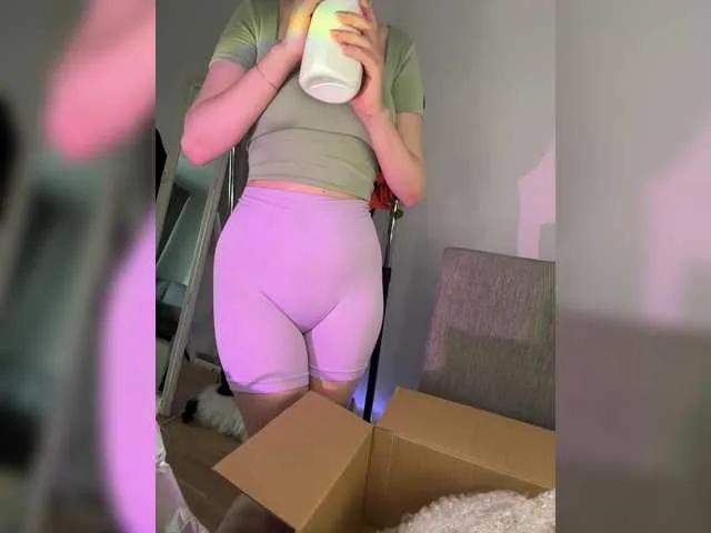 sweety-kittyy on BongaCams