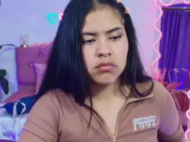Talia-tay on BongaCams 