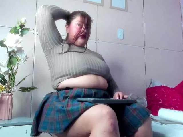 TaniaBellini on BongaCams 