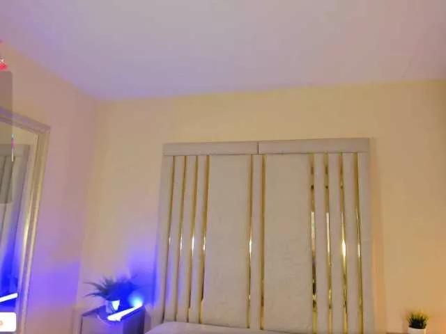 taniamilan on BongaCams 