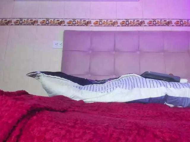 taylorlee on BongaCams