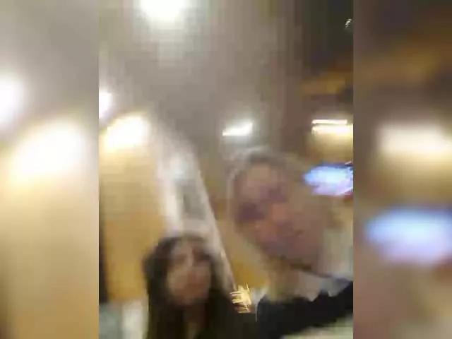 Tinablackkk on BongaCams 
