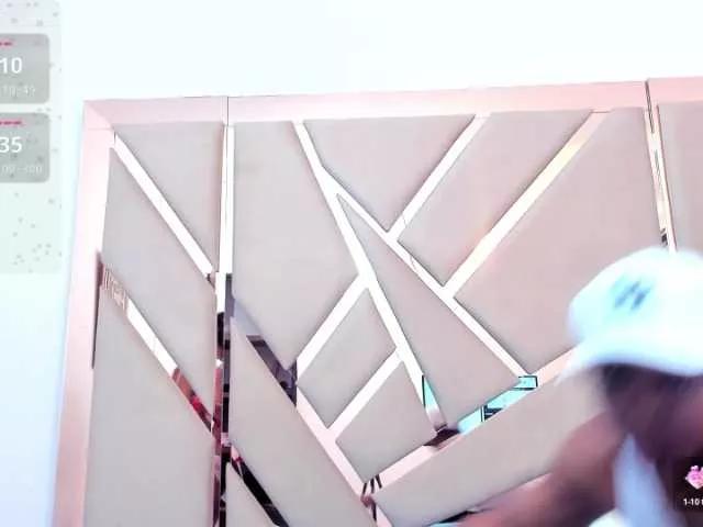 tu-y-yo19 on BongaCams 